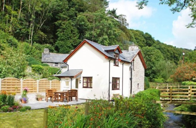 Vacation home Pantpereg in Machynlleth - 4 persons, 3 bedrooms