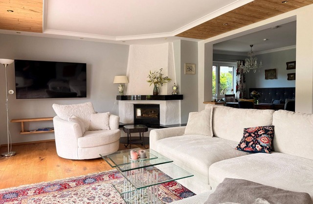 Vacation home Sonnenschein for relaxing, 4 bedrooms, 1-6 persons
