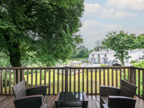 Valley Lodge 2