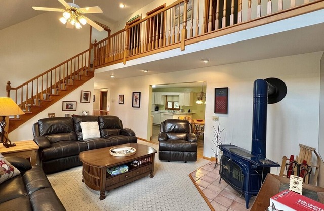 Van Buren Place 5 Bedroom Home