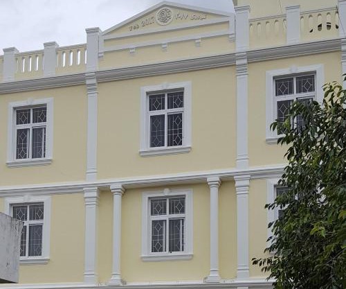 Vazeer Residency