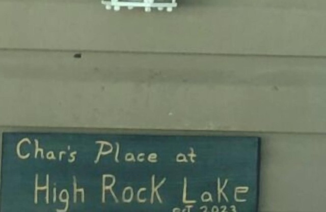 Very quiet location near High Rock lake