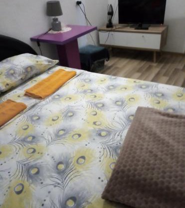 Via Dinarica GuestHouse