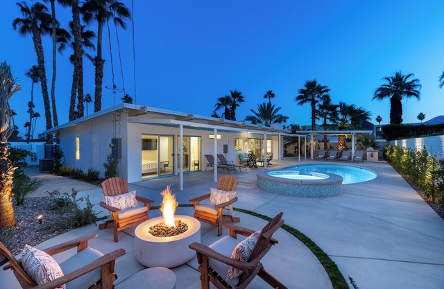 Victor Victoria Hideaway- True PS Retreat!
