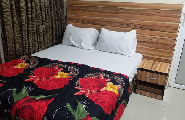 Victoria Suites