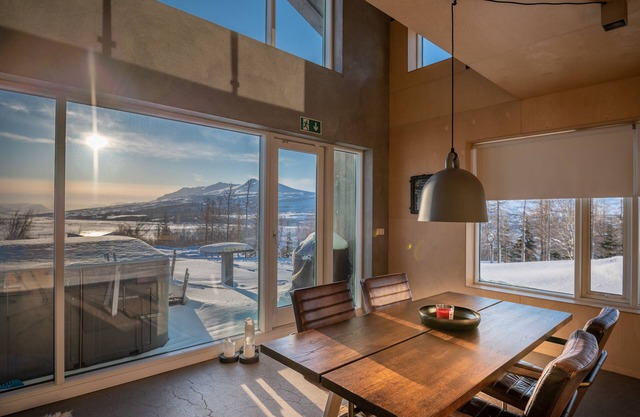Viking Cottages and Apartments