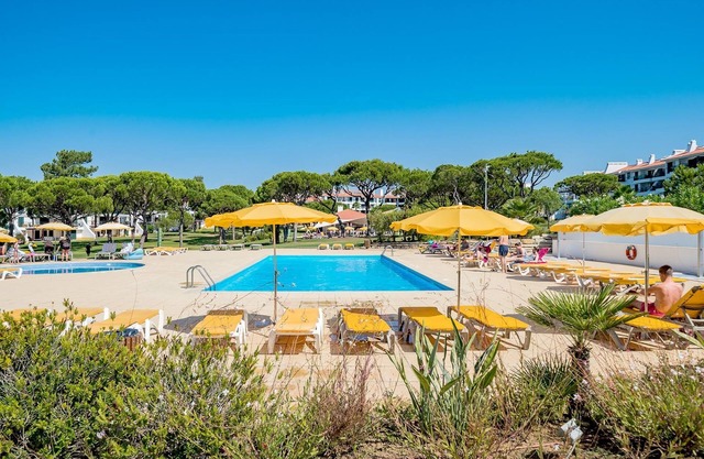 Vila Sol Golf Apartment by Ideal Homes