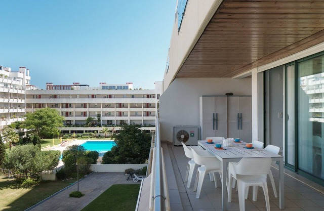 VilamouraSun Aquamar 215