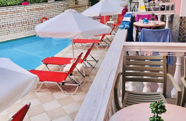 Villa Antonis