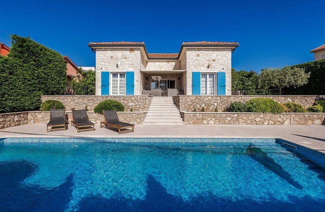 Villa Augusta with Large Private Pool