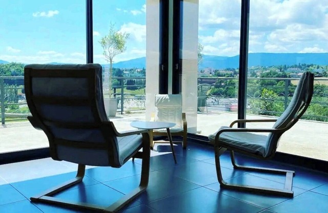 Villa Bellevue 1 (Rdc) : Nature, calm and magnificent views