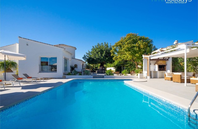 Villa Bonita Spacious & Hotel-style & Seaviews