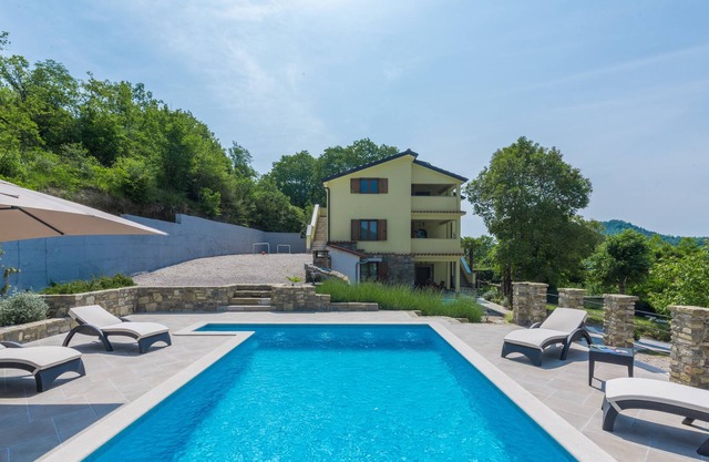 Villa Brbon nearby Rabac – Crovillas GmbH