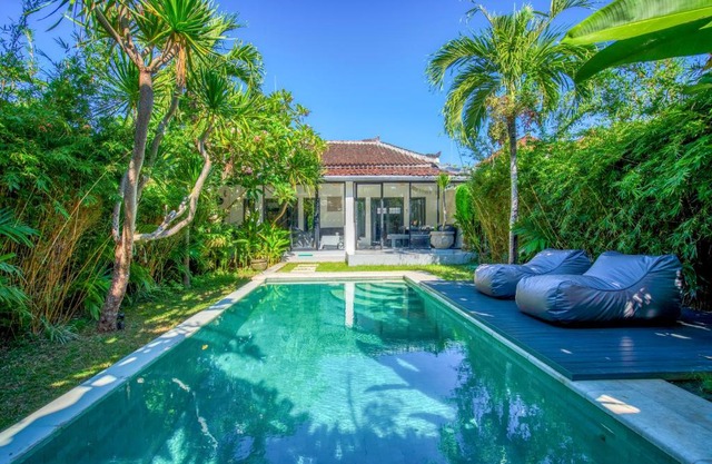 Villa Brezze - Nusa Dua