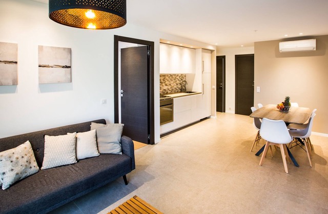 VILLA CALA - Private Flat - Côte d'Azur Villages