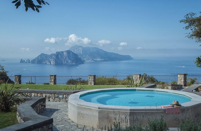 VILLA CAMPANELLA - Capri Sorrento Positano - Exclusive Pool and garden.