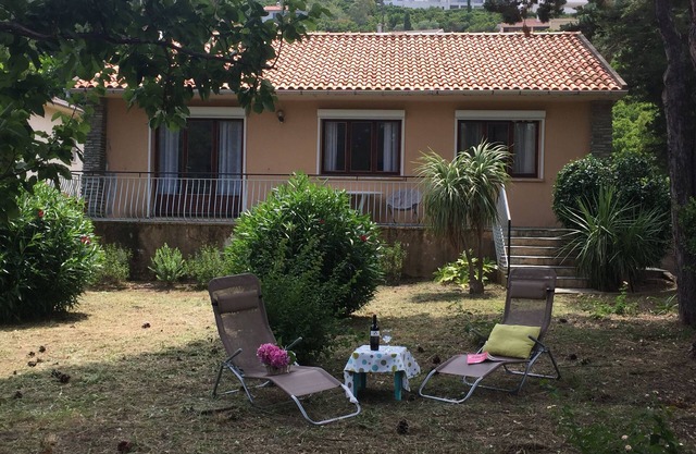 Villa Cap Corse between sea and scrub