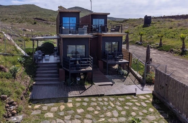 Villa con Vista al mar y las Montañas, Ubicada en Ruta de Senderismo