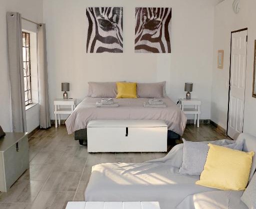 Villa de Leeu, Perfect for Two