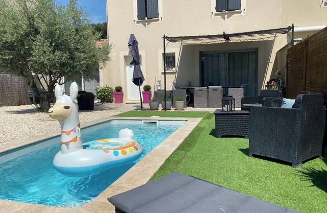 Villa des bastides with swimming pool