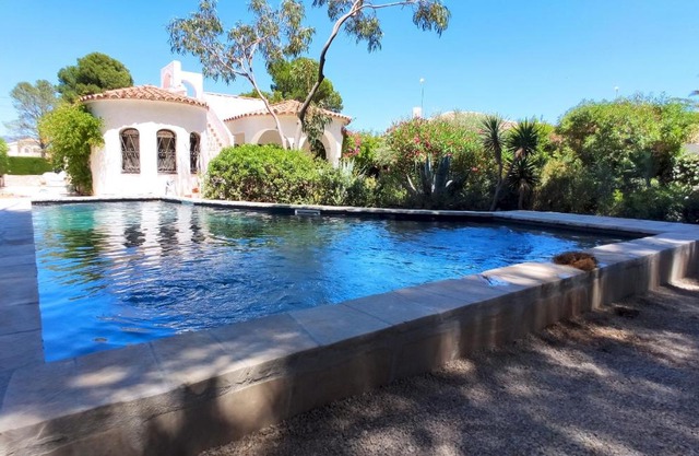 Villa Dos Calas - Bonita Villa de estilo rustico y piscina de agua salada