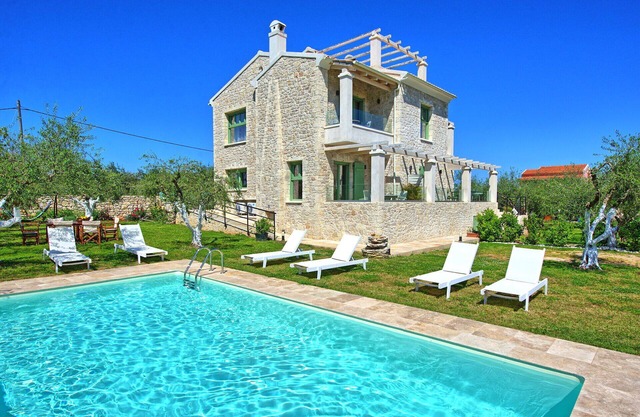 Villa Elaia – Vacation villa with private pool in Corfu, Greece