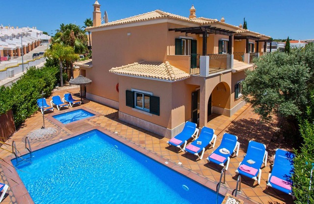 Villa Elenor A - Central location in Vale Da Parra - 3 adjoining villas