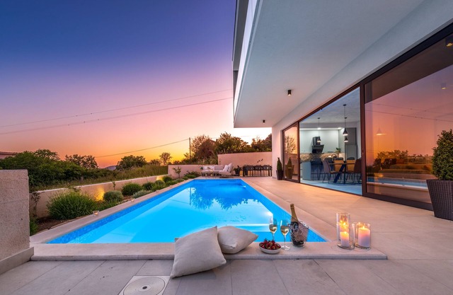 Villa Garden Rose - Spectacular Sea View and Exclusive Privacy