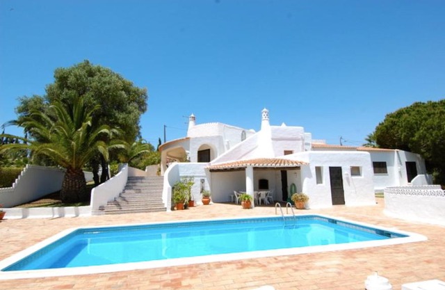 Villa Gatao