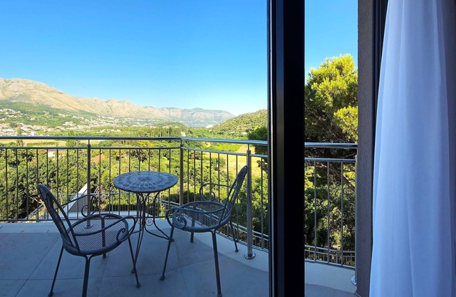 Villa Golden Grain