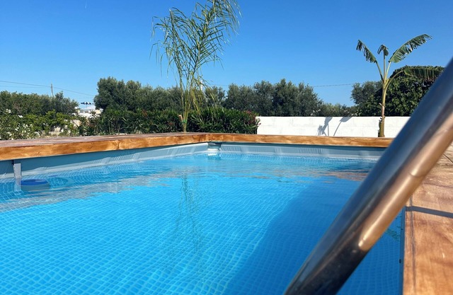 VILLA Indipendente con Piscina privata e accesso al mare.
