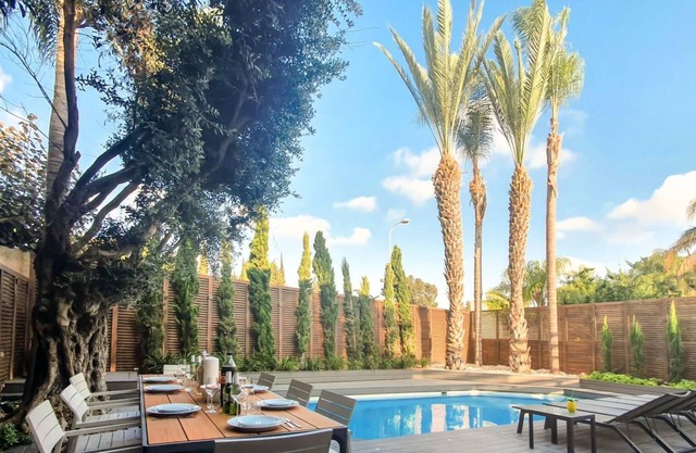 Villa Jasmin in Herzliya
