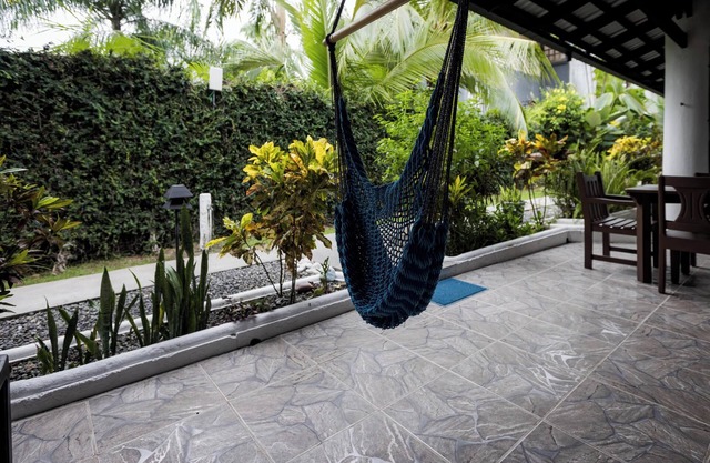 Villa Junior # 4 w/Pool & Kitchen – Minutes from Manuel Antonio Beach