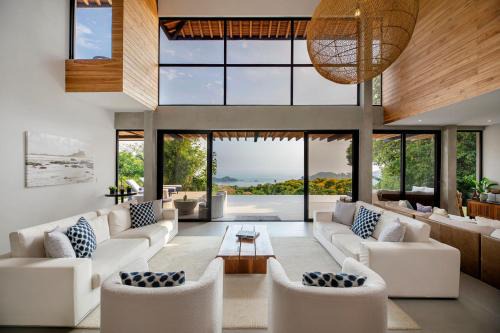 Villa Kañik - Luxury Retreat with Concierge Services