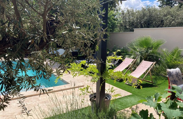 Villa Les Romarins Luxury villa with swimming pool