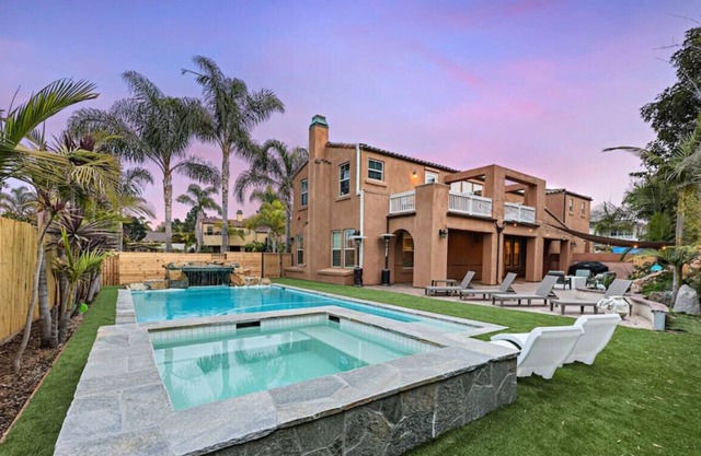 Villa Marbella - 4BR - Luxurious, Gated Beach Home!