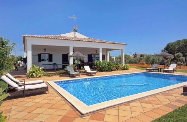 Villa Monte de Madrinha - Extremely Gorgeous Villa in a Mediterranean Garden