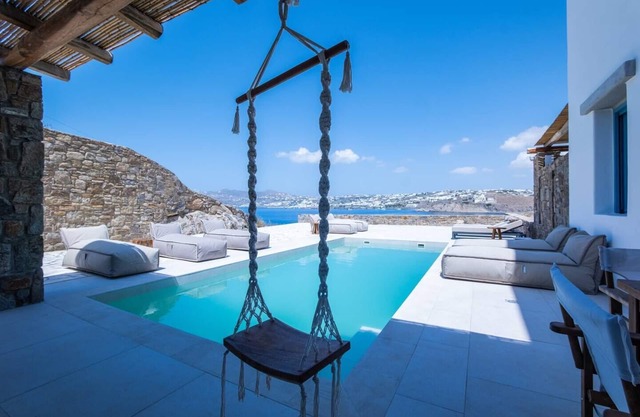 Villa 'Myko By The Sea' with Sea View, Wi-Fi and Air Conditioning