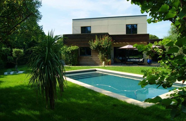 VILLA OF ARCHITECT IN THE HEART OF PROVENCE