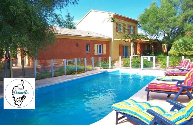 Villa ORINELLA Haute Corse for 12 to 18 pers swimming pool clim beach proxi Solenzara