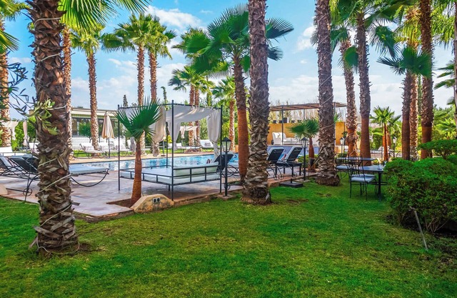 Villa Palmyra, 8 suites with heated pool in the heart of the Palmeraie