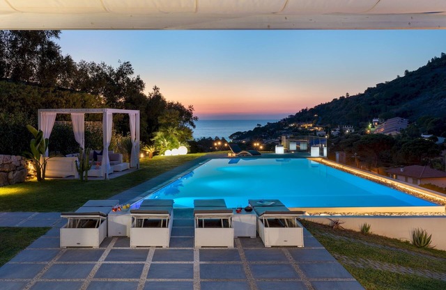 Villa Pietro 10, Emma Villas