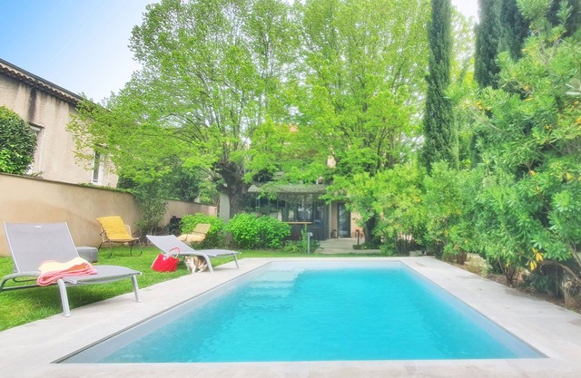 Villa Piscine, Jardin Arboré, Proche Centre Ville