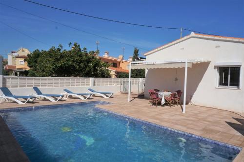 Villa PLAYA AZUL