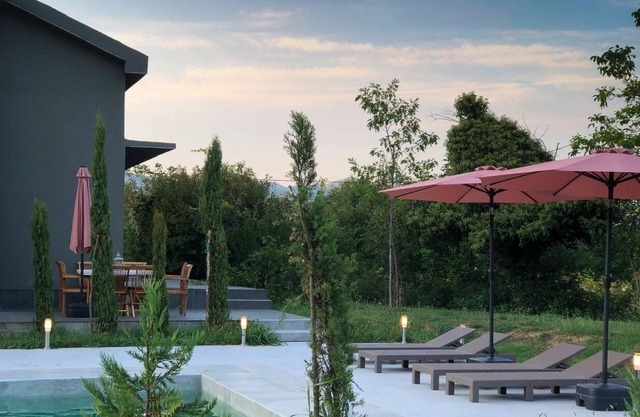 Villa Pop's with private pool