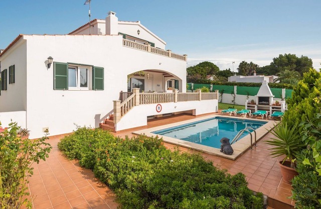 Villa Rasen near the Beach with Pool, Terrace & Wi-Fi