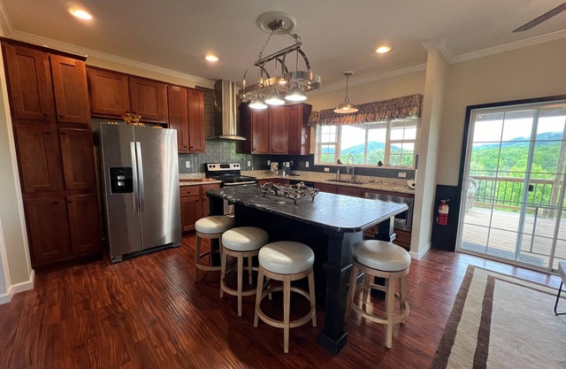 Villa Serenita - Watauga Lake, Pet Friendly