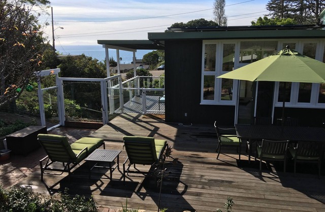 Villa Verde - Luxurious Ocean and Mountain View Villa