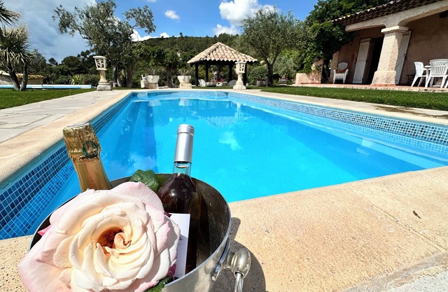 Villa with private heated pool