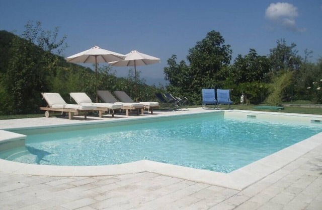 VILLAROSA SPICCIANO Exclusive Villa with pool